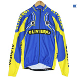 OLIVIERO.itの長袖サイクリングシャツ

